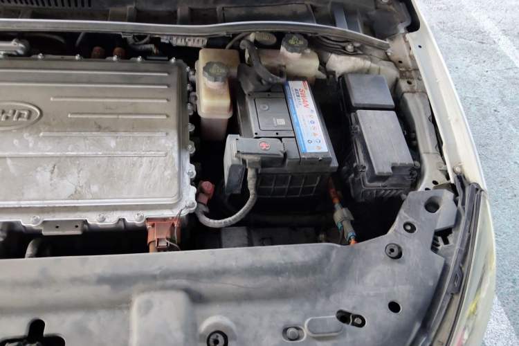Used BYD e5 2018 450 Smart Connect Enjoyment Version Engine Bay Left