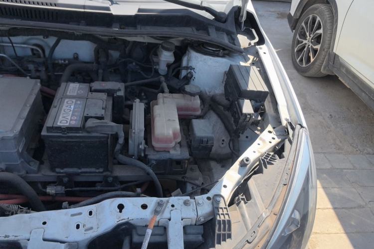 Used BYD e5 2018 Travel Edition Engine Bay Left