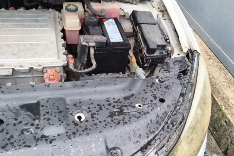 Used BYD e5 2018 450 Smart Connect Deluxe Edition Engine Bay Left