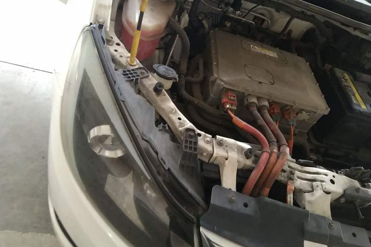 Used BYD e5 2018 Travel Edition Engine Bay Right