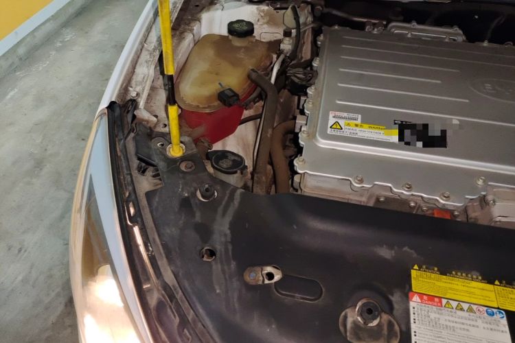Used BYD e5 2018 450 Smart Connect Enjoyment Version Engine Bay Right