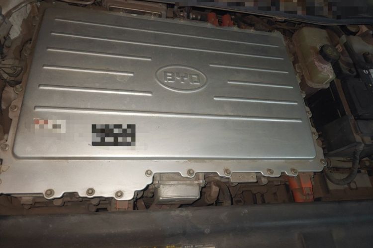 Used BYD e5 2018 450 Smart Connect Enjoyment Version Engine Bay Right