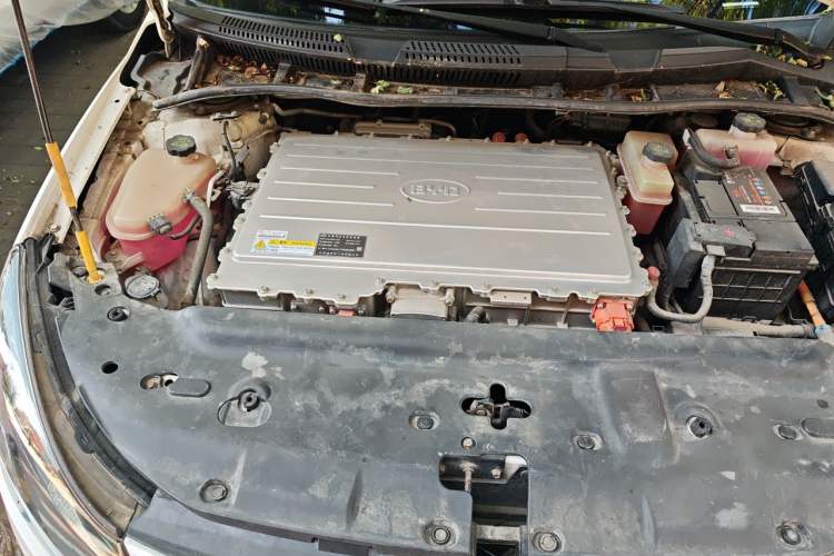 Used BYD e5 2018 450 Smart Connect Enjoyment Version Engine Bay Right