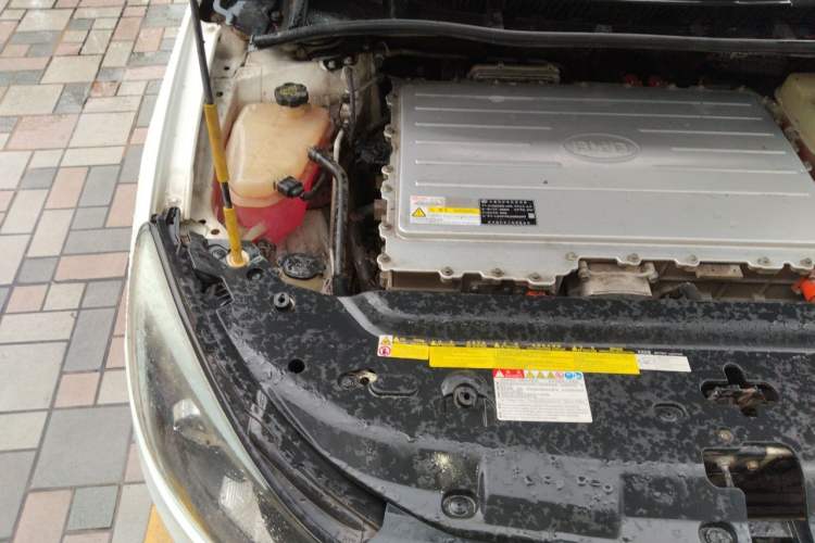 Used BYD e5 2018 450 Smart Connect Enjoyment Version Engine Bay Right