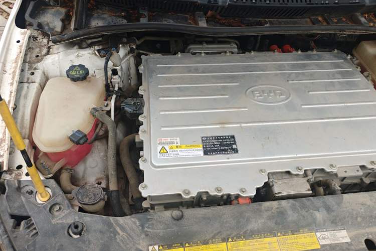 Used BYD e5 2018 450 Smart Connect Enjoyment Version Engine Bay Right
