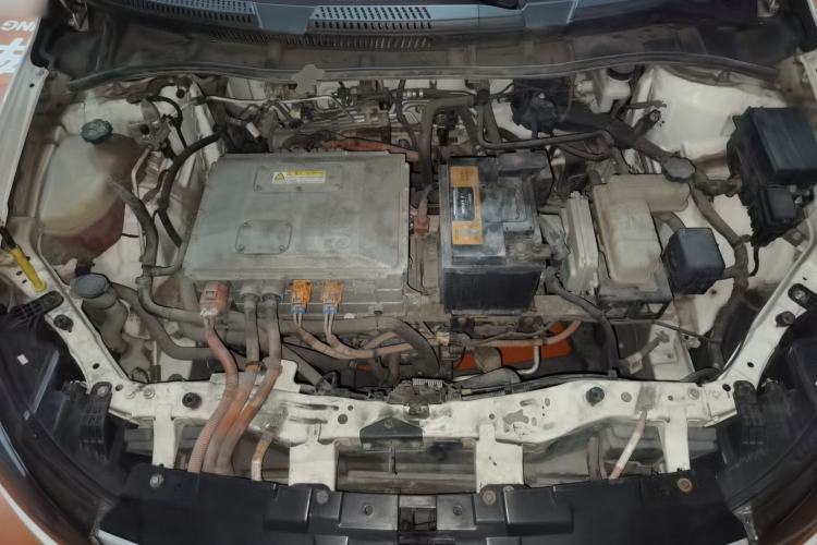 Used BYD e5 2018 Travel Edition Engine Bay