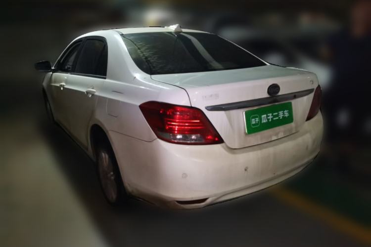 Used BYD e5 2018 450 Smart Connect Enjoyment Version Exterior 3