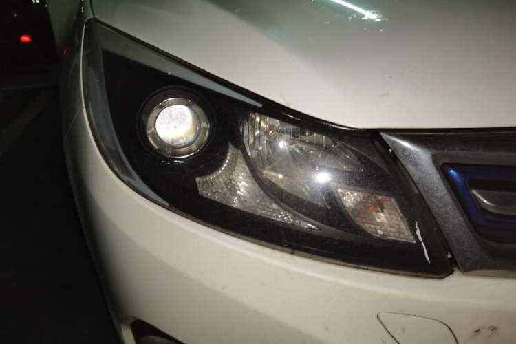 Used BYD e5 2018 450 Smart Connect Enjoyment Version Exterior 6