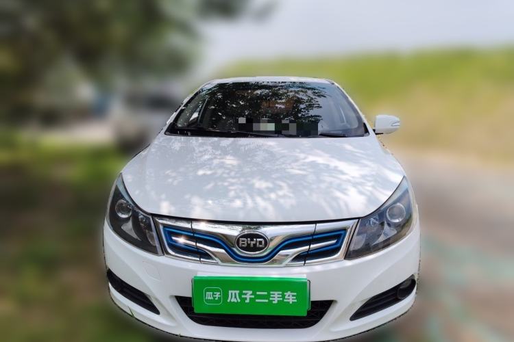 Used BYD e5 2018 450 Smart Connect Enjoyment Version Front