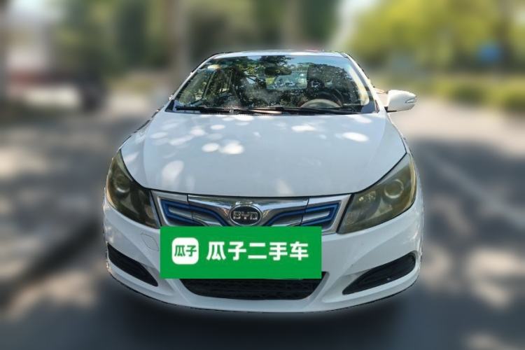 Used BYD e5 2018 Travel Edition Front