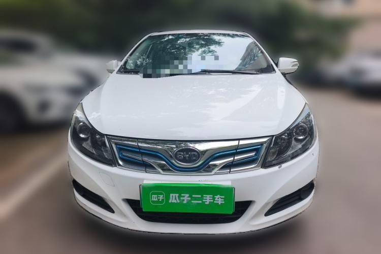 Used BYD e5 2018 450 Smart Connect Enjoyment Version Front