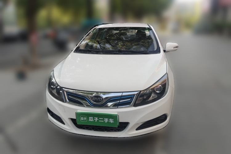 Used BYD e5 2018 450 Smart Connect Enjoyment Version Front