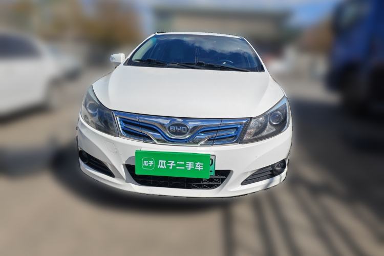 Used BYD e5 2018 450 Smart Connect Enjoyment Version Front