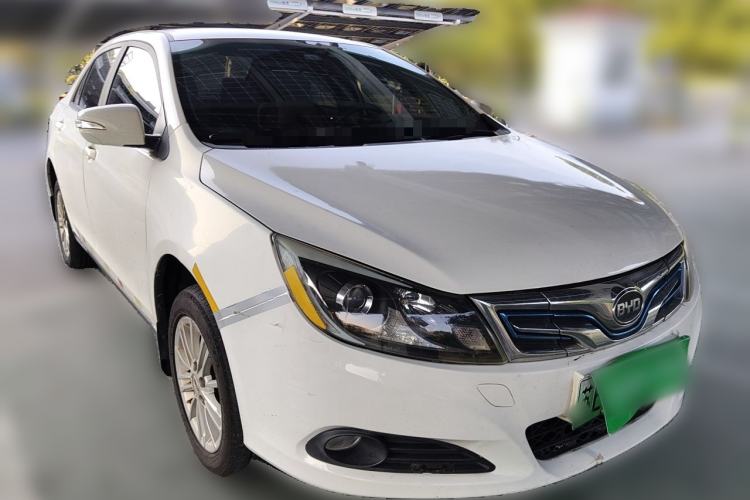 Used BYD e5 2018 450 Smart Connect Enjoyment Version Front Right 45 Deg