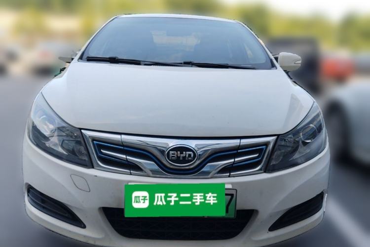 Used BYD e5 2018 Travel Edition Front