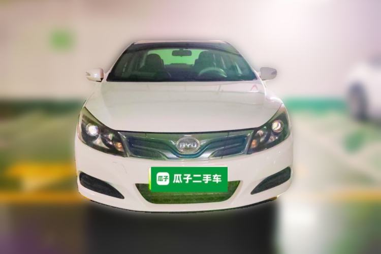 Used BYD e5 2018 Travel Edition Front