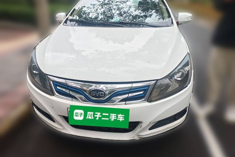 Used BYD e5 2018 450 Smart Connect Enjoyment Version Front