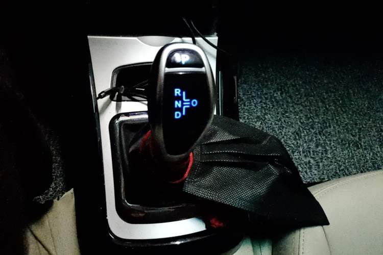 Used BYD e5 2018 450 Smart Connect Enjoyment Version Gear Lever