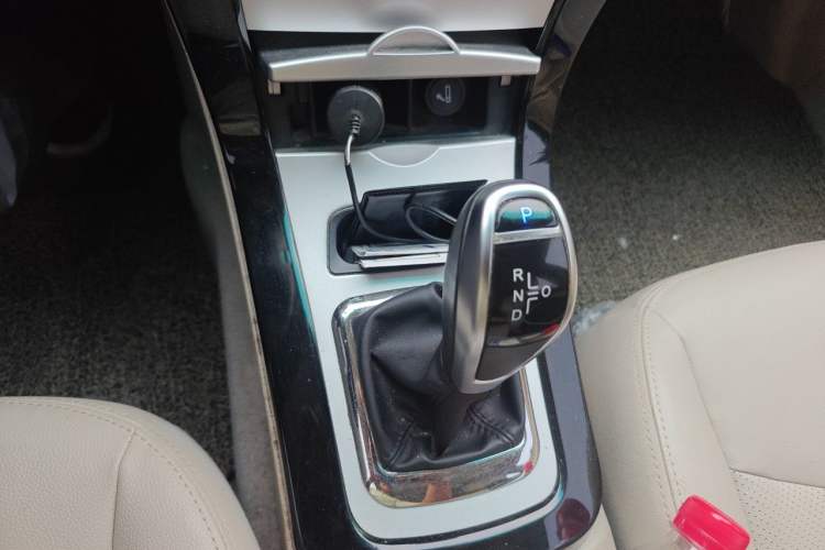 Used BYD e5 2018 450 Smart Connect Enjoyment Version Gear Lever
