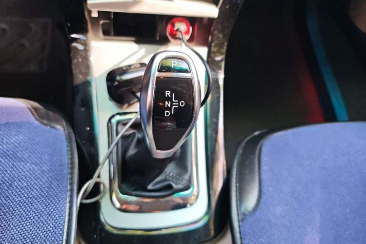 Used BYD e5 2018 450 Smart Connect Enjoyment Version Gear Lever