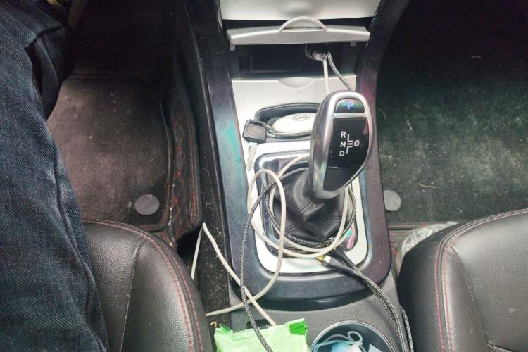 Used BYD e5 2018 Travel Edition Gear Lever