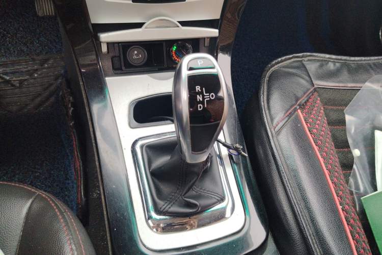 Used BYD e5 2018 Travel Edition Gear Lever