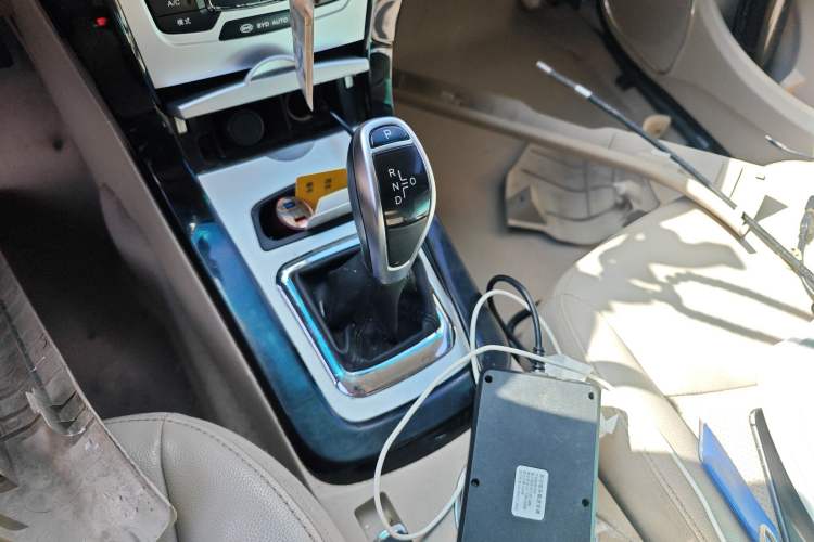 Used BYD e5 2018 450 Smart Connect Enjoyment Version Gear Lever