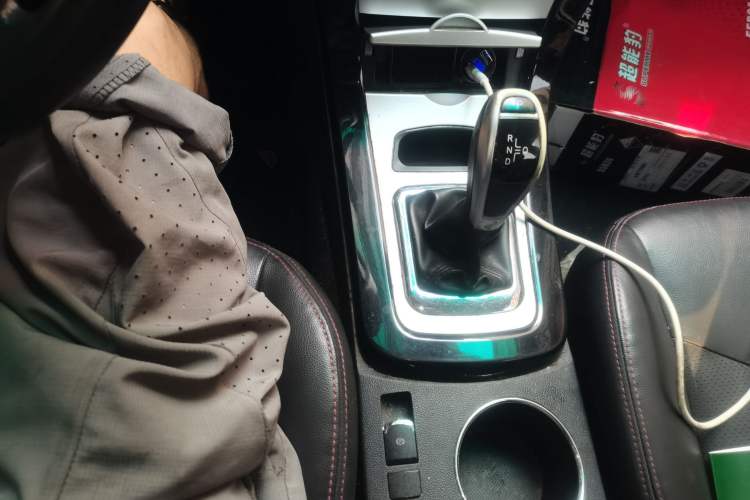 Used BYD e5 2018 Travel Edition Gear Lever