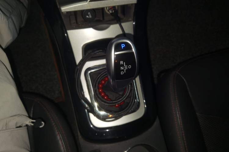 Used BYD e5 2018 Travel Edition Gear Lever