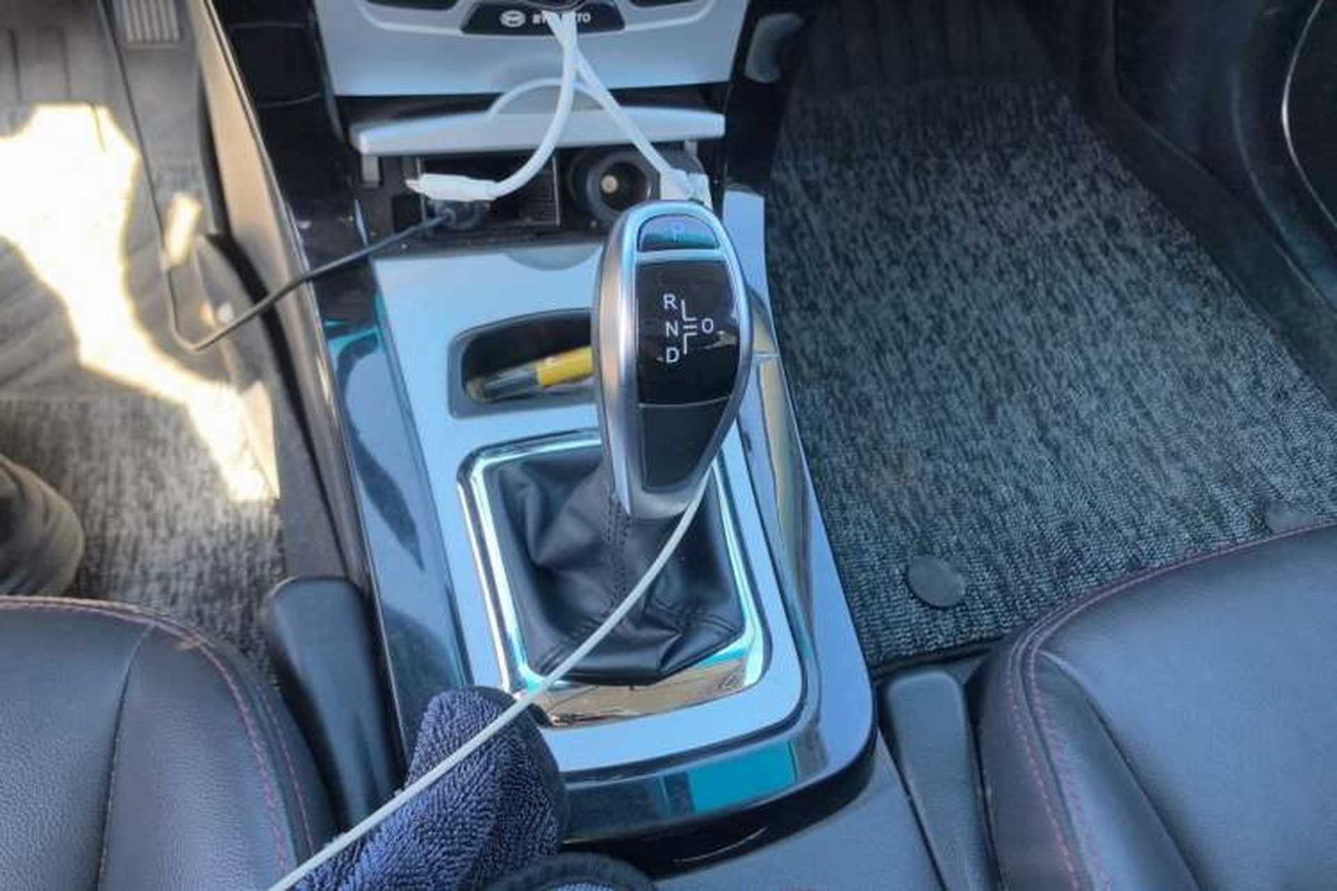 Used BYD e5 2018 Travel Edition Gear Lever