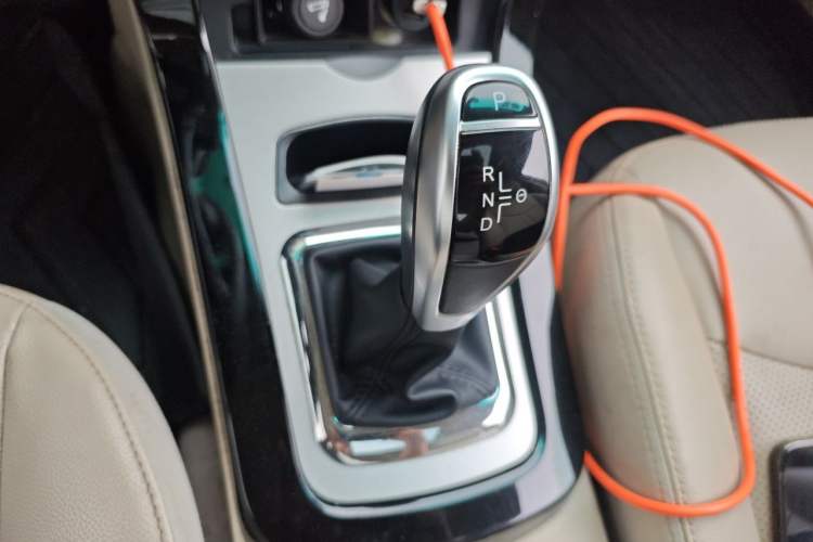 Used BYD e5 2018 450 Smart Connect Deluxe Edition Gear Lever