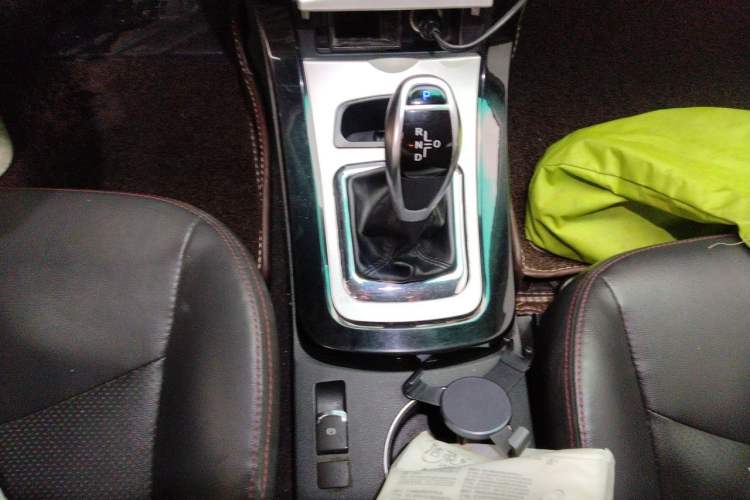 Used BYD e5 2018 450 Smart Connect Enjoyment Version Gear Lever