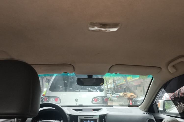 Used BYD e5 2018 Travel Edition Headliner