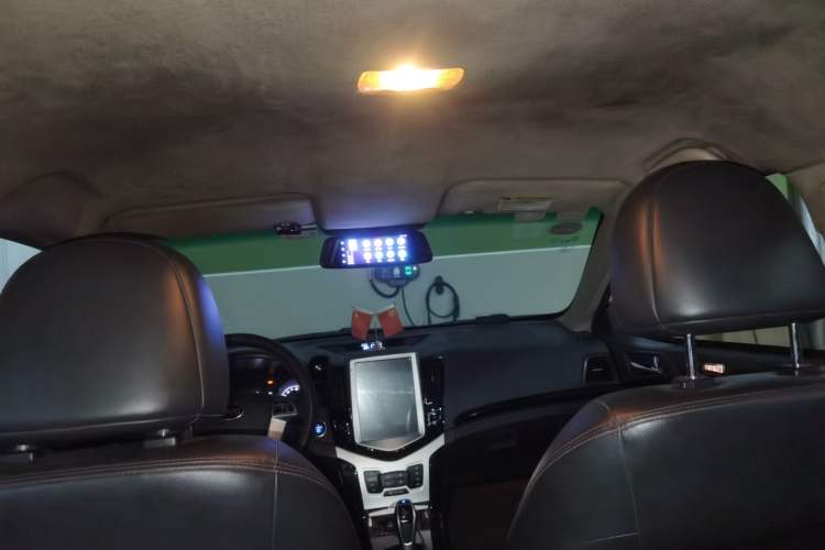 Used BYD e5 2018 Travel Edition Headliner