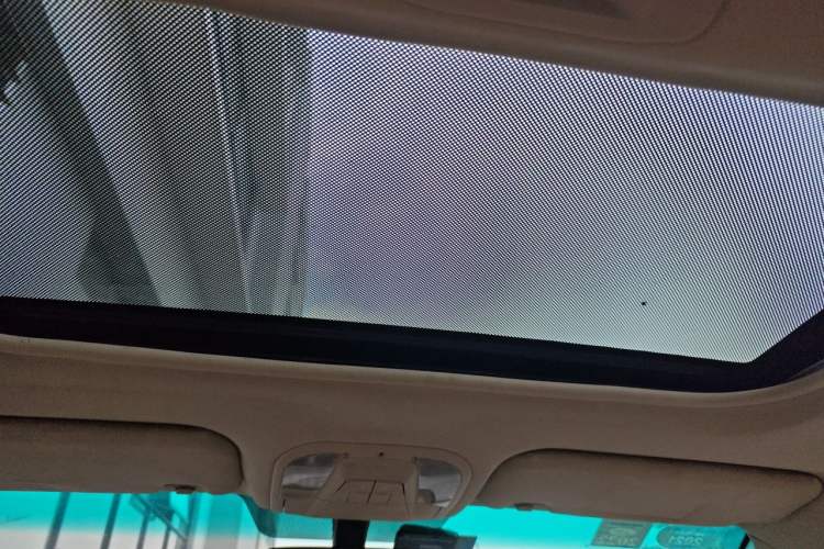 Used BYD e5 2018 450 Smart Connect Deluxe Edition Headliner