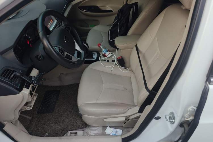 Used BYD e5 2018 450 Smart Connect Enjoyment Version Left Front Seat
