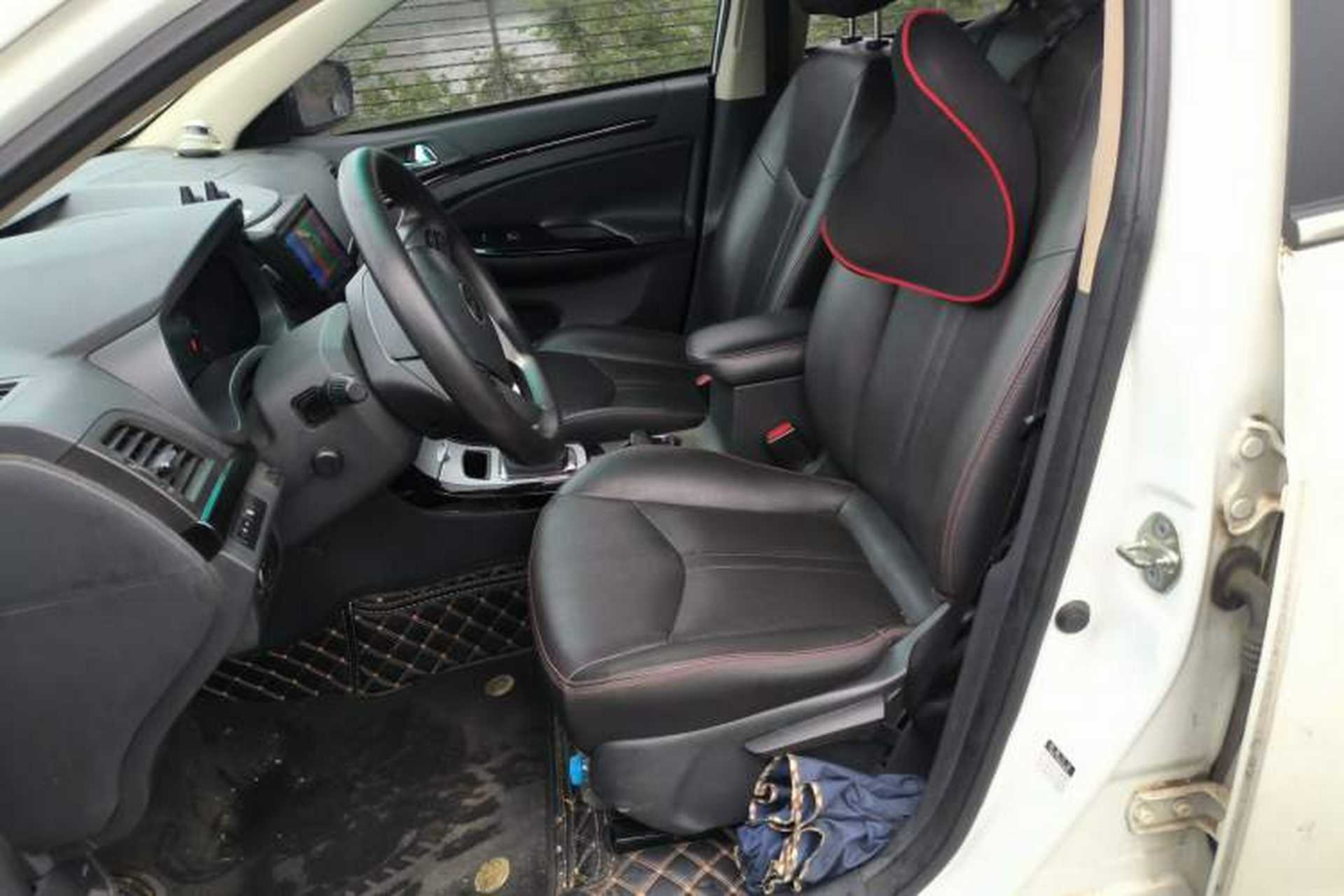 Used BYD e5 2018 Travel Edition Left Front Seat