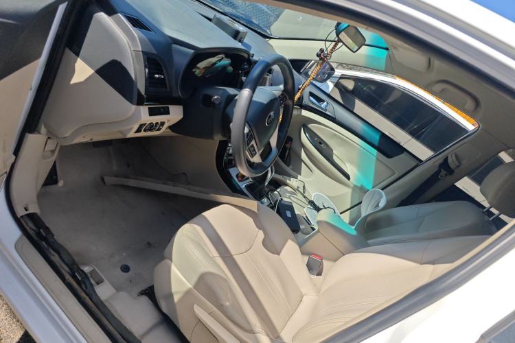 Used BYD e5 2018 450 Smart Connect Enjoyment Version Left Front Seat