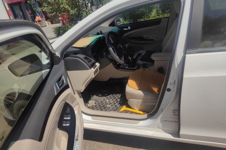 Used BYD e5 2018 450 Smart Connect Enjoyment Version Left Front Seat