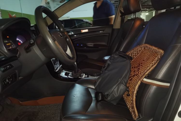 Used BYD e5 2018 Travel Edition Left Front Seat