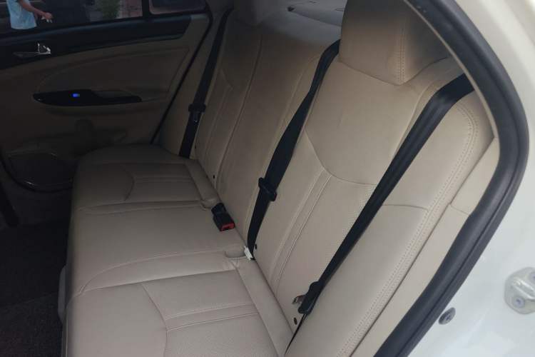 Used BYD e5 2018 450 Smart Connect Enjoyment Version Left Rear Seat