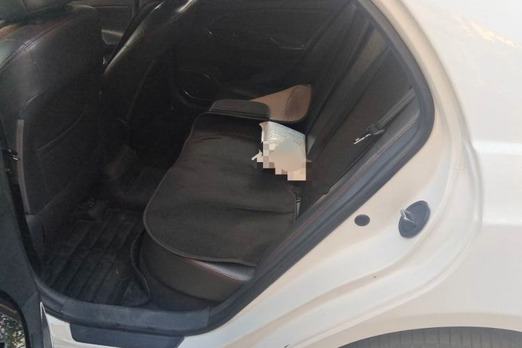 Used BYD e5 2018 450 Smart Connect Enjoyment Version Left Rear Seat