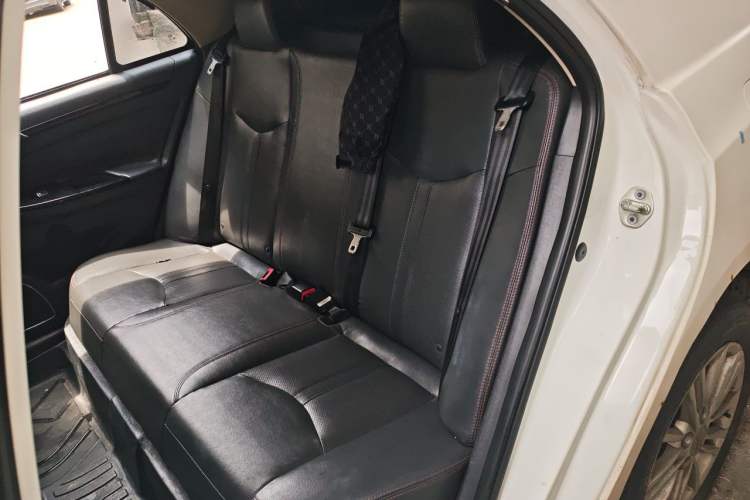 Used BYD e5 2018 Travel Edition Left Rear Seat