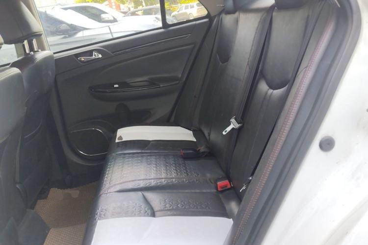 Used BYD e5 2018 Travel Edition Left Rear Seat