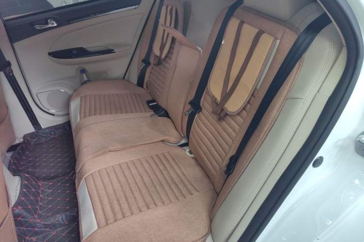 Used BYD e5 2018 450 Smart Connect Enjoyment Version Left Rear Seat