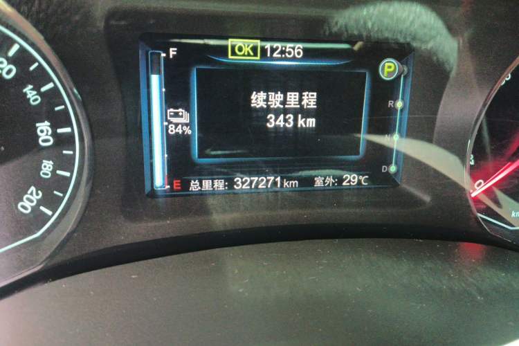 Used BYD e5 2018 Travel Edition Odometer Close Up