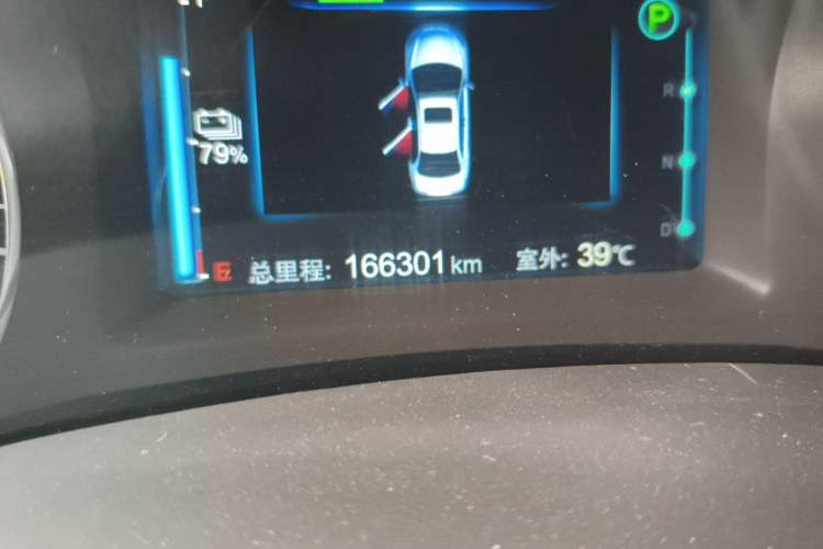 Used BYD e5 2018 Travel Edition Odometer Close Up