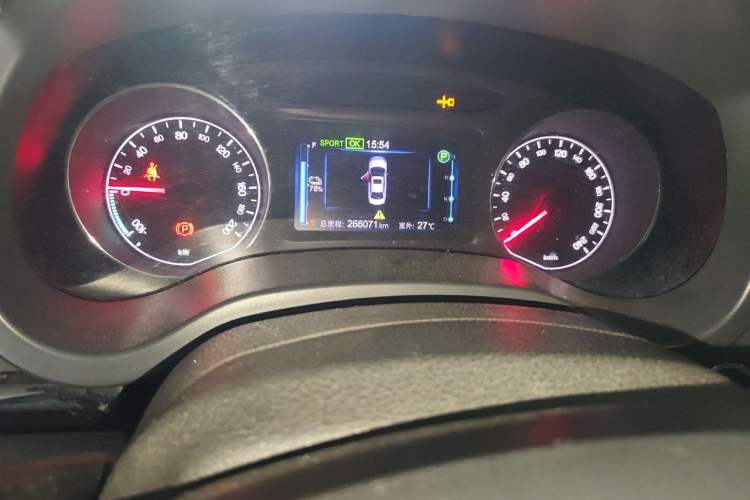Used BYD e5 2018 450 Smart Connect Enjoyment Version Odometer Close Up