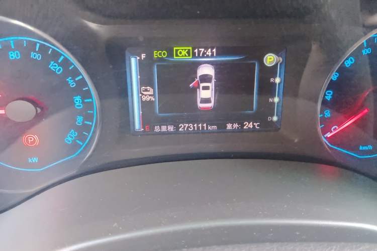 Used BYD e5 2018 450 Smart Connect Enjoyment Version Odometer Close Up