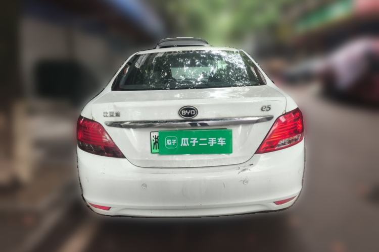 Used BYD e5 2018 Travel Edition Rear